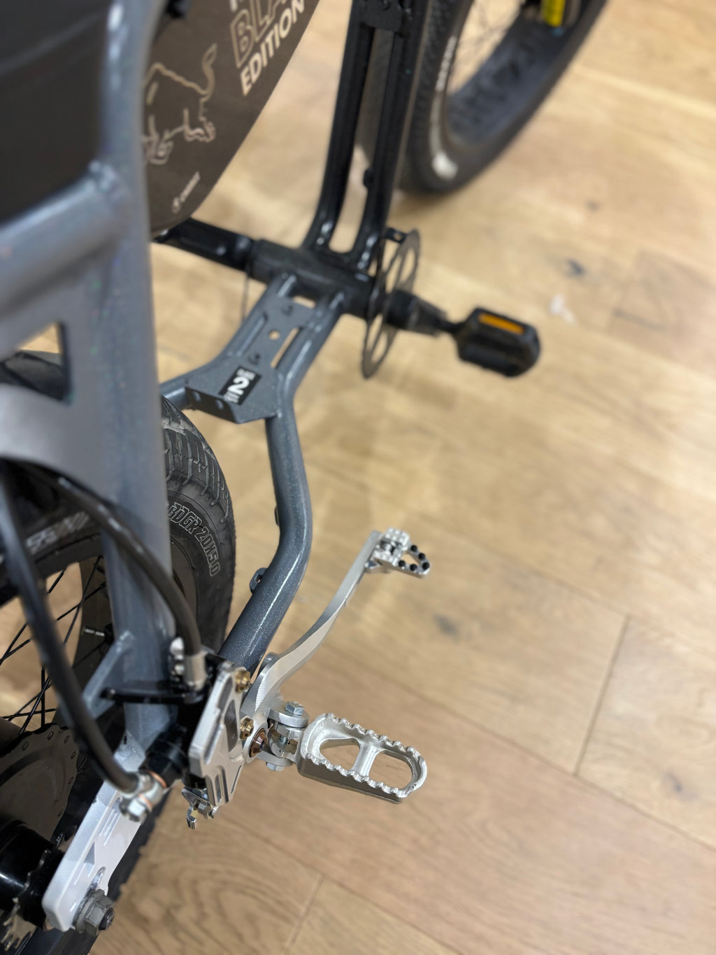 Super 73 Ultra bee footbrake/handbrake bundle (Ultra bee rear)